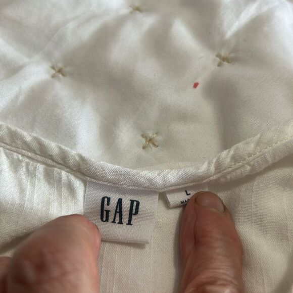 GAP White Ruffle Sleeve Blouse size large - Picture 4 of 8